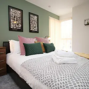 Meridian Quay By Mia Living 2 Bedroom Near The Sea Swansea